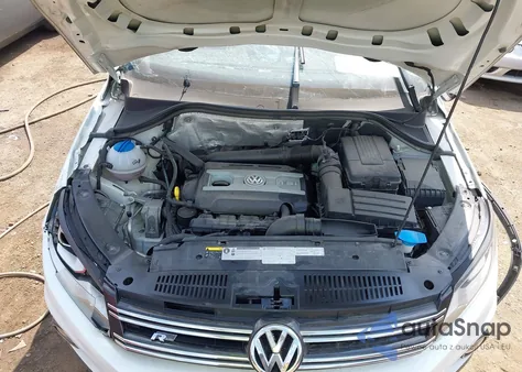 2017 Volkswagen Tiguan 2.0T Sport z USA, uszkodzony, nr VIN WVGTV7AX2HW511863